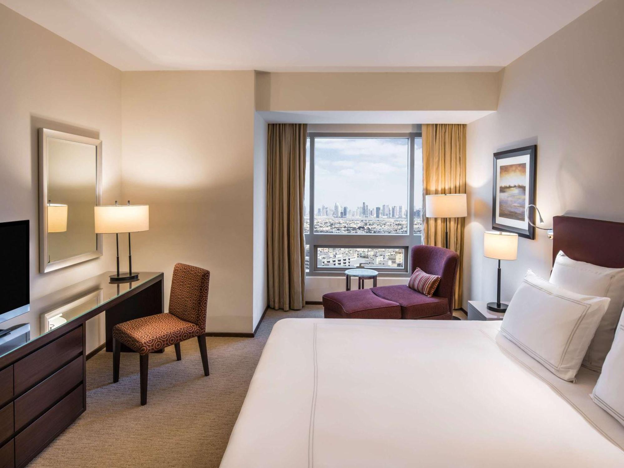 Swissôtel Living Al Ghurair Apart-hotel 5*