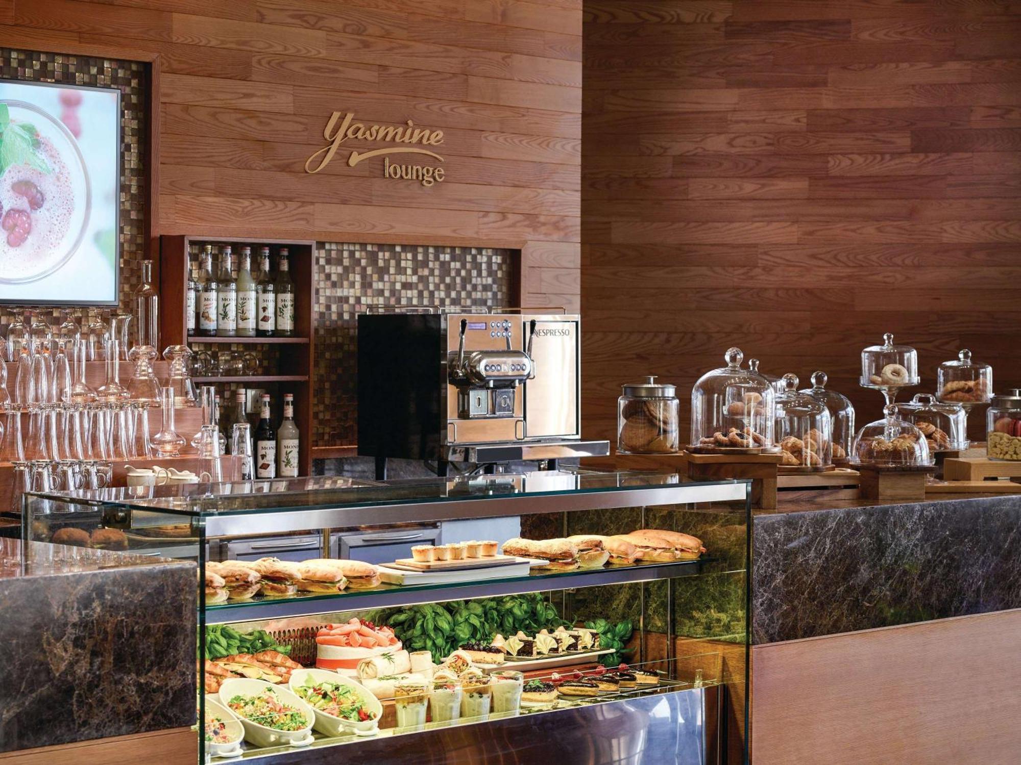 Swissôtel Living Al Ghurair Apart-hotel Dubai