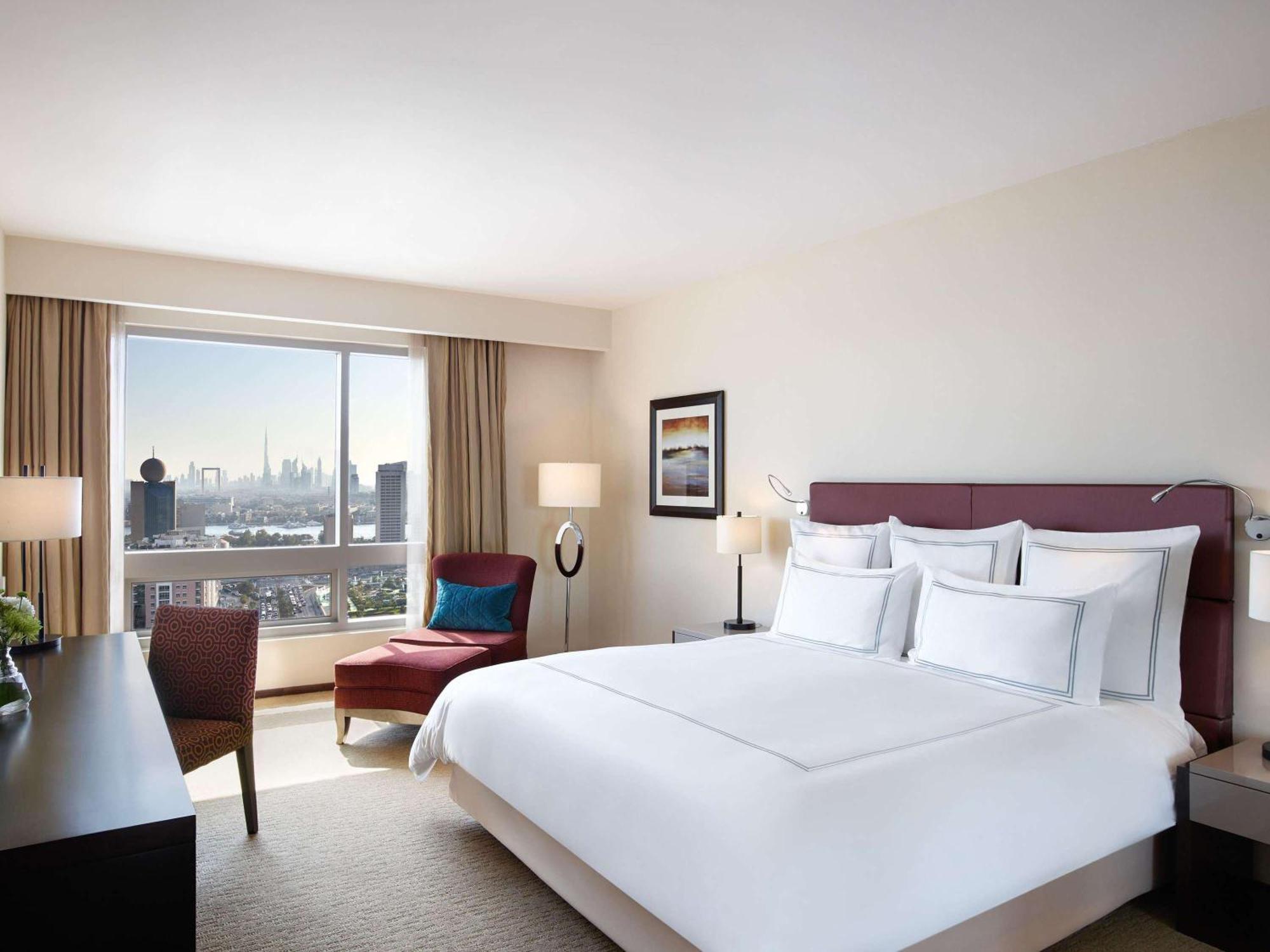 Swissôtel Living Al Ghurair 5*