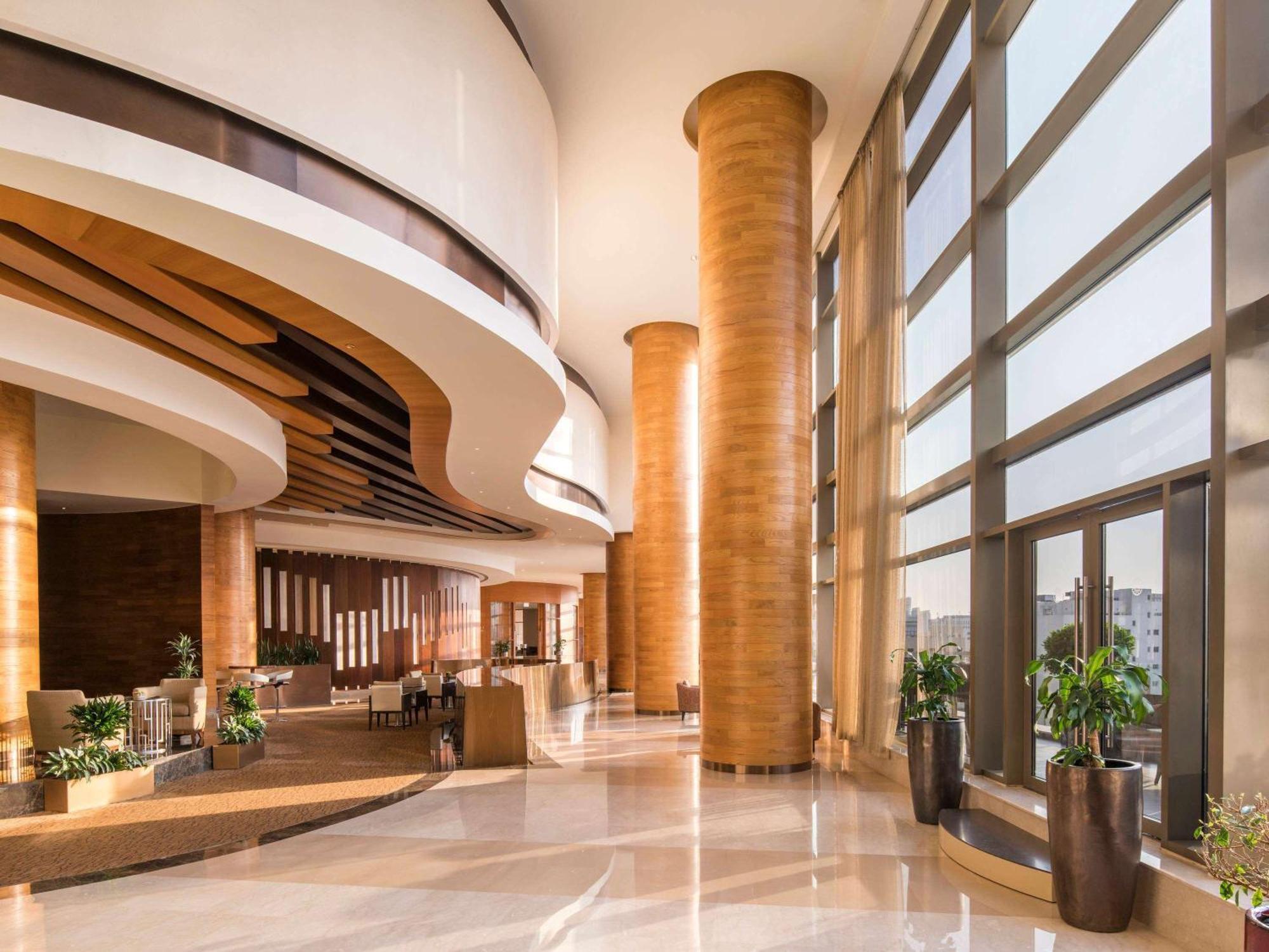 Swissôtel Living Al Ghurair Apart-hotel Dubai
